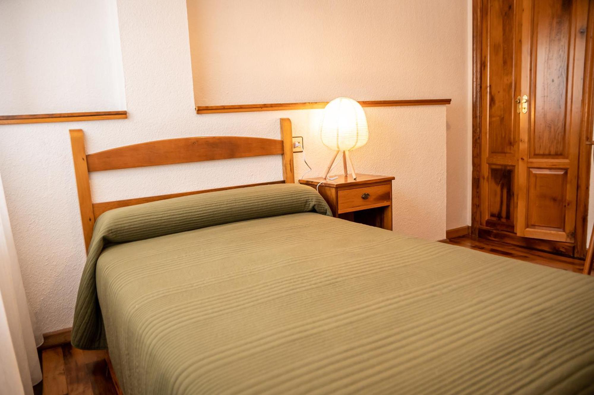 Hostal Restaurante Ventasierra Valdoré Pokoj fotografie