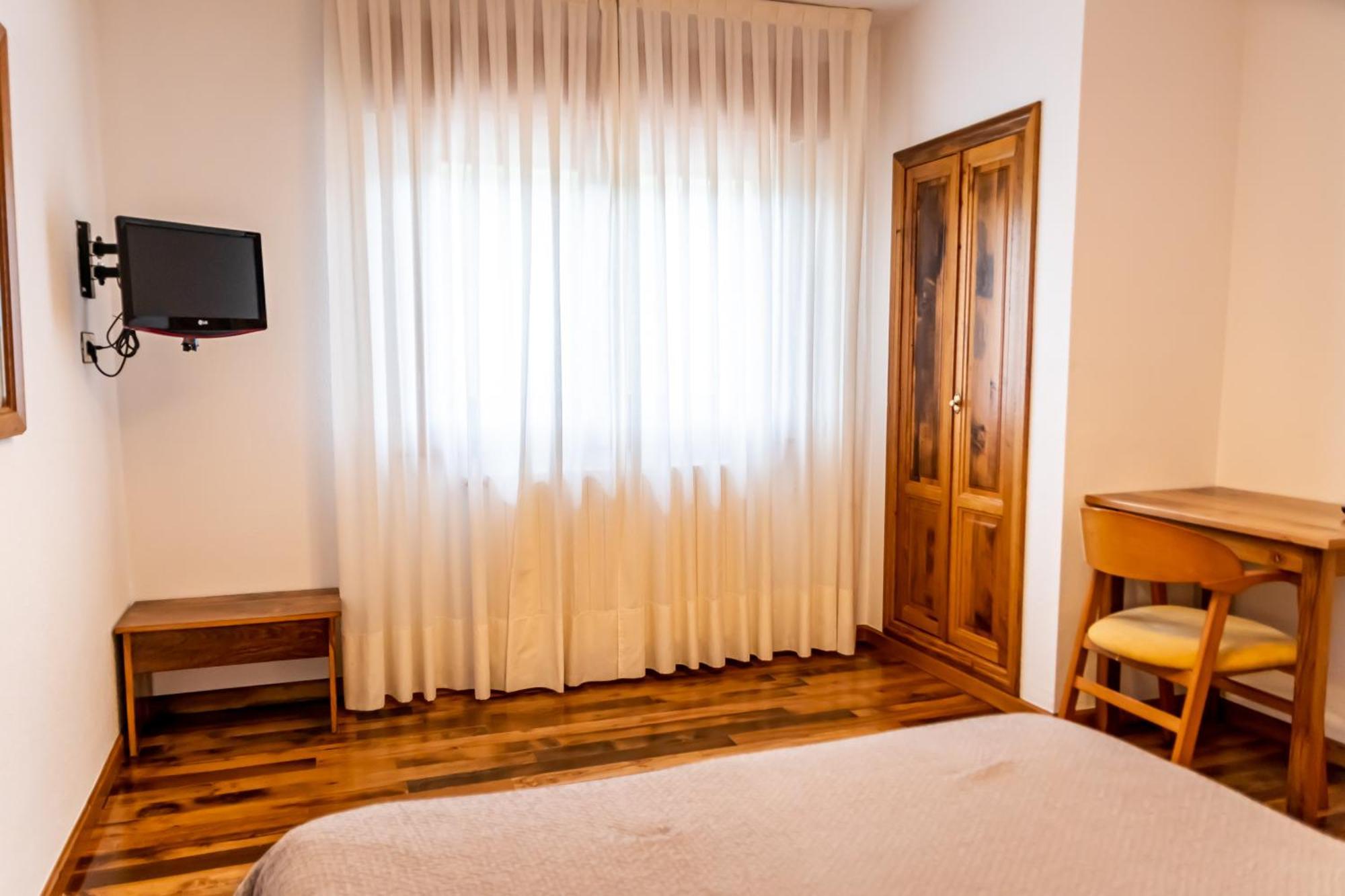 Hostal Restaurante Ventasierra Valdoré Exteriér fotografie
